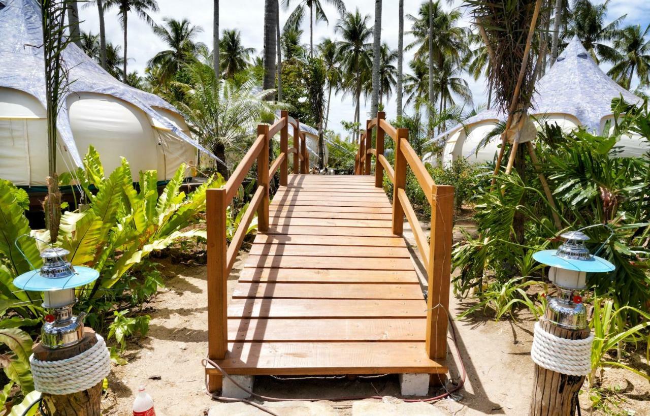 Nacpan Beach Glamping El Nido Bagian luar foto